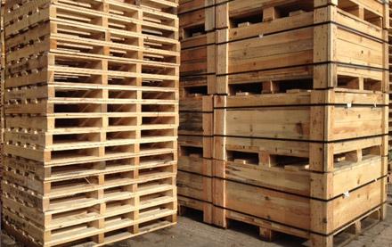Custom pallets and shipping crates